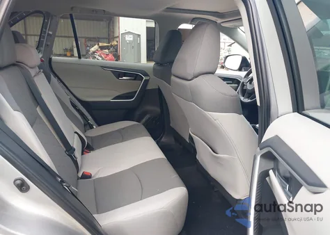 2025 Toyota Rav4 Xle z USA, uszkodzony, nr VIN 2T3W1RFV1SC329319